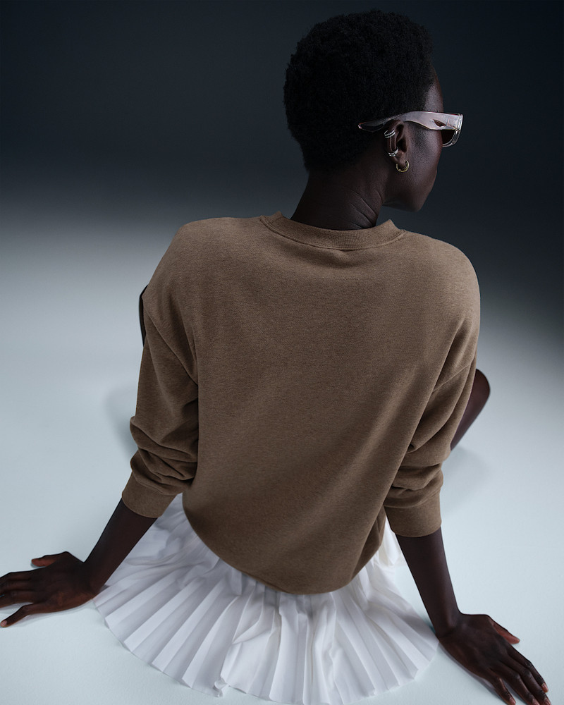 Nike Nike Sportswear Club Fleece Women's Loose Crew-Neck Sweatshirt outlook