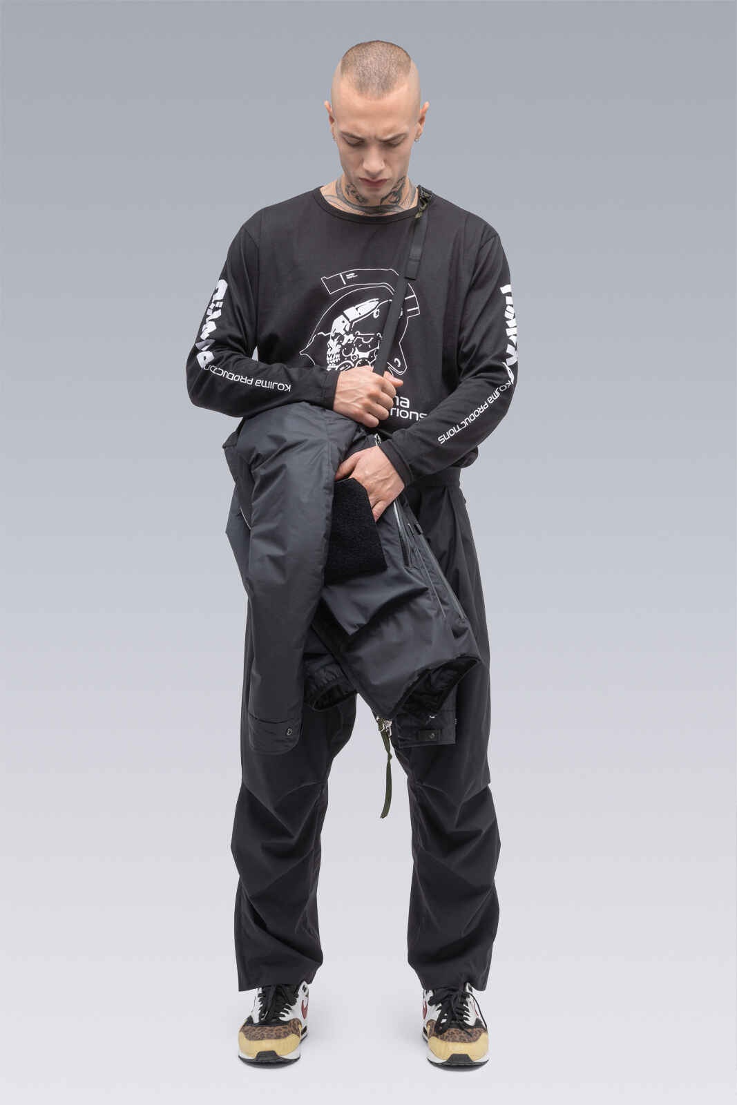 J83-WS 2L Gore-Tex Infinium™ Windstopper® Climashield® Jacket Black - 34