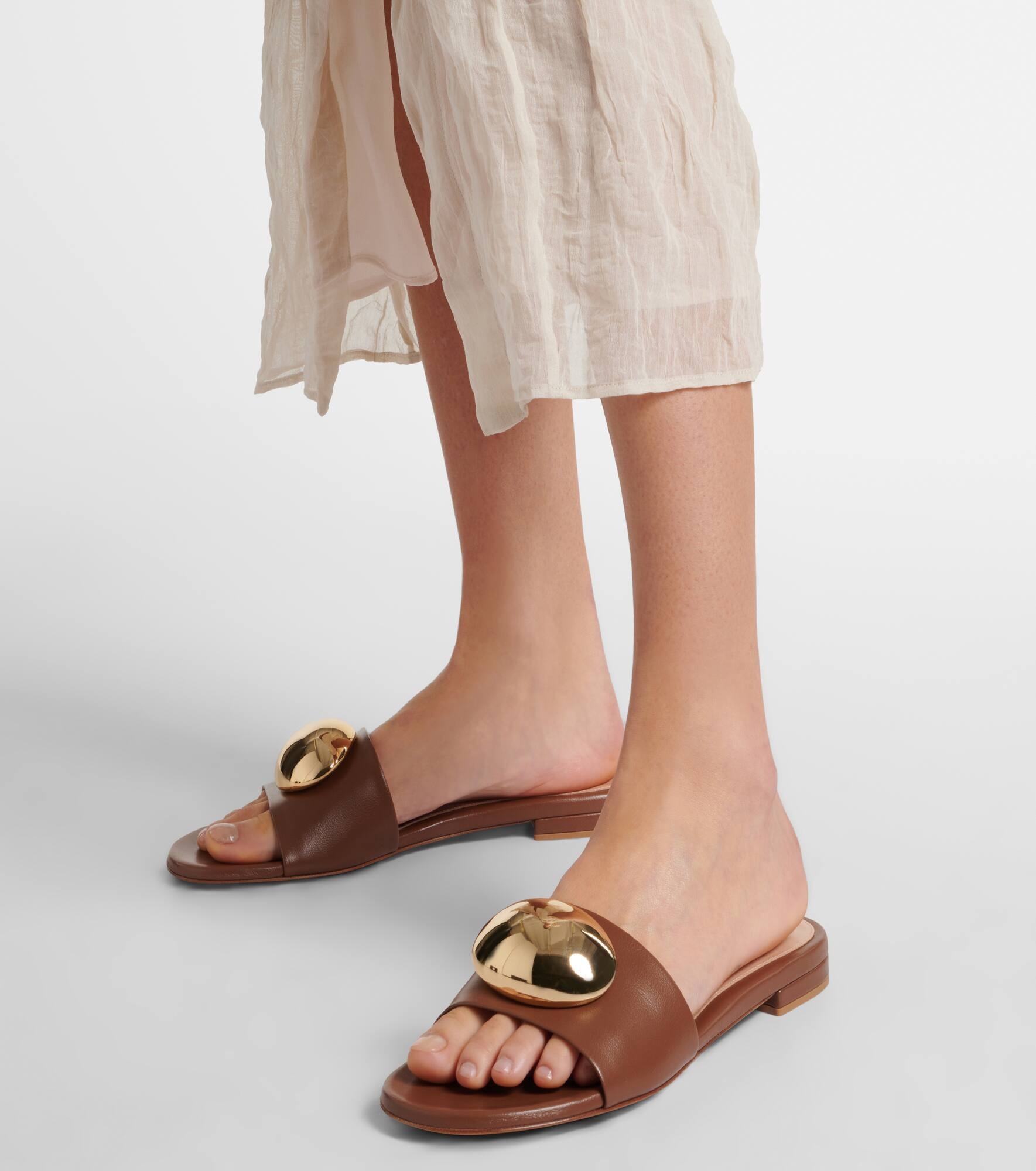 Embellished leather mules - 4