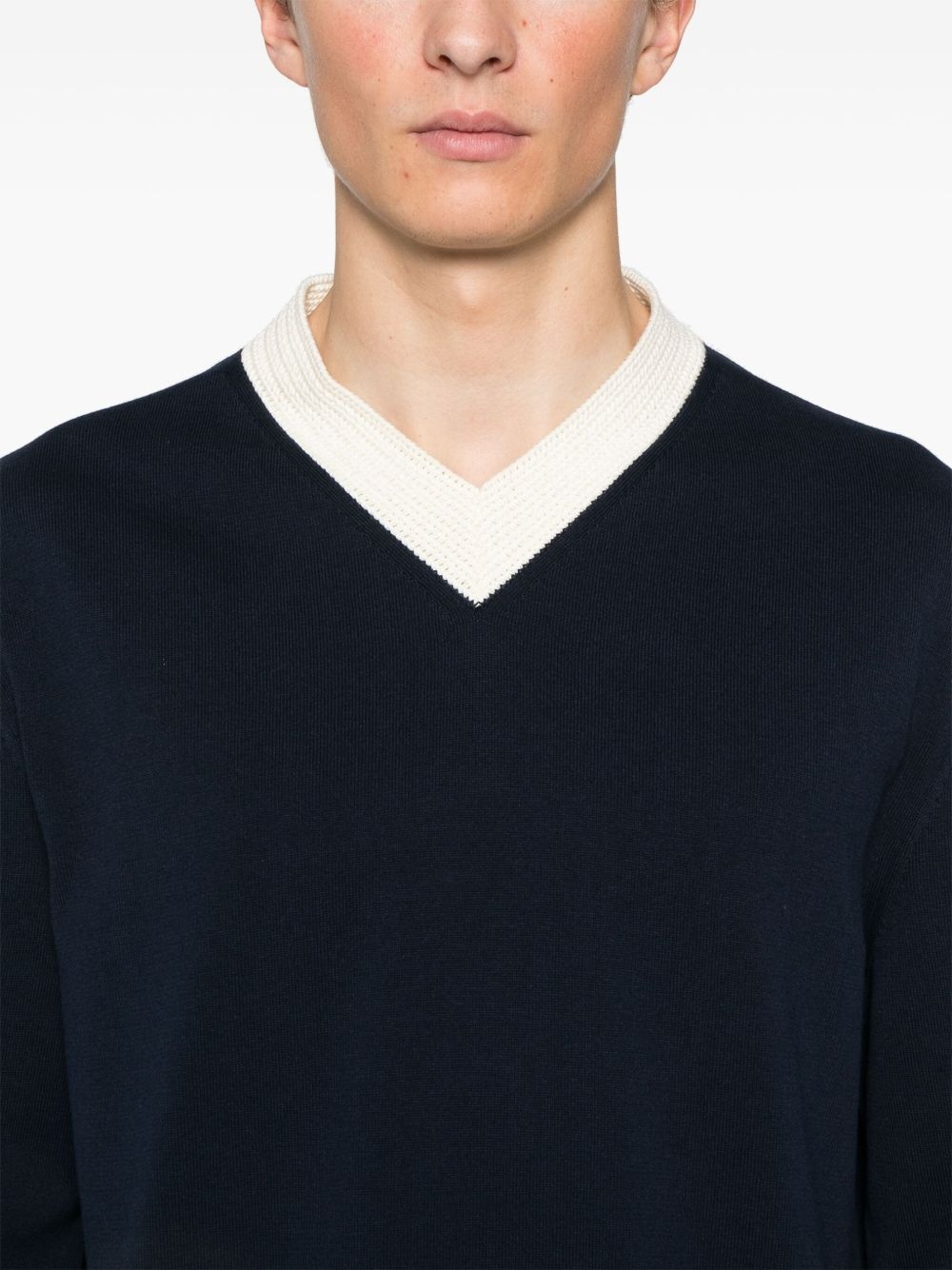 V-neck sweater - 5