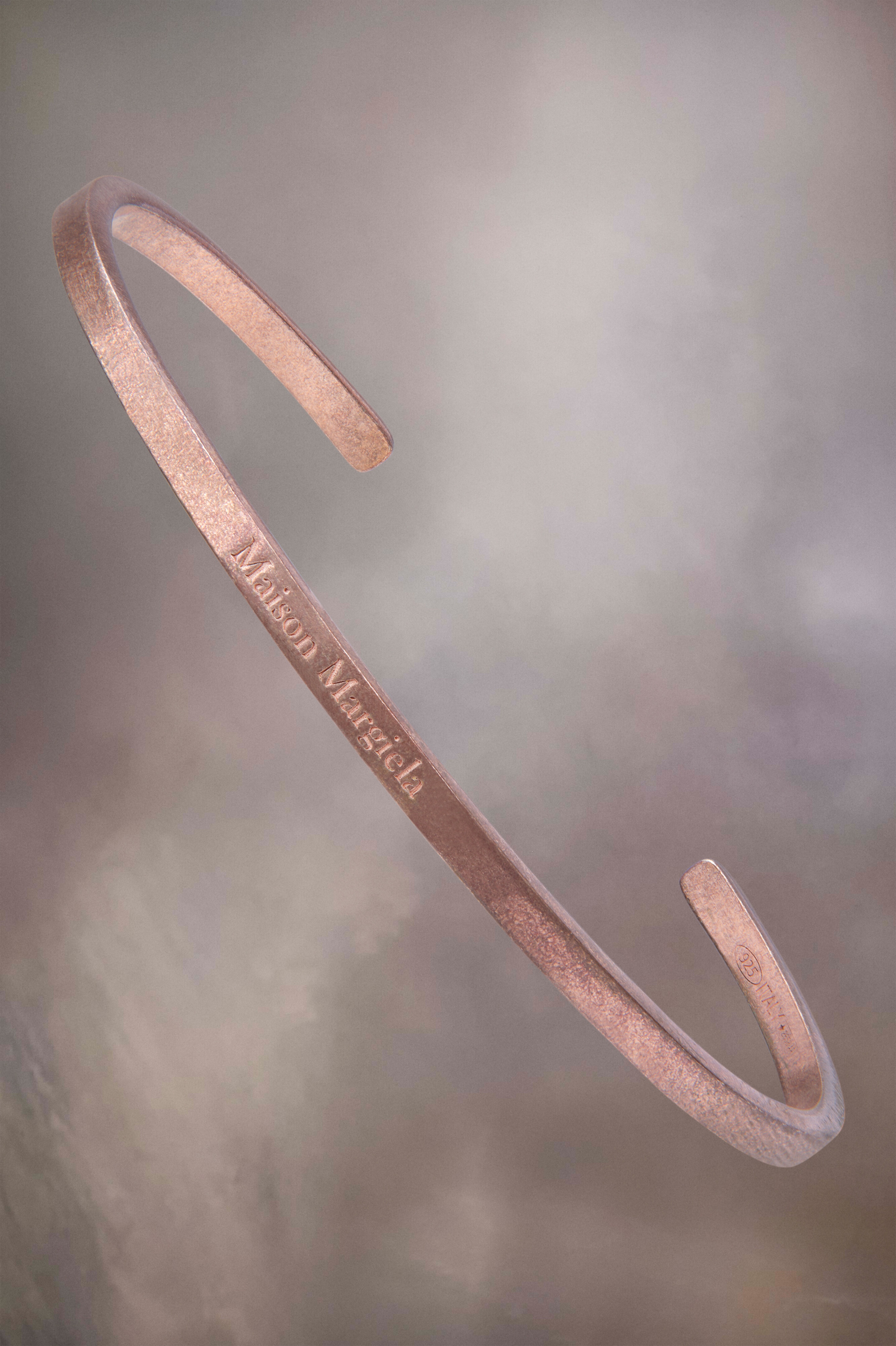 Logo cuff - 1