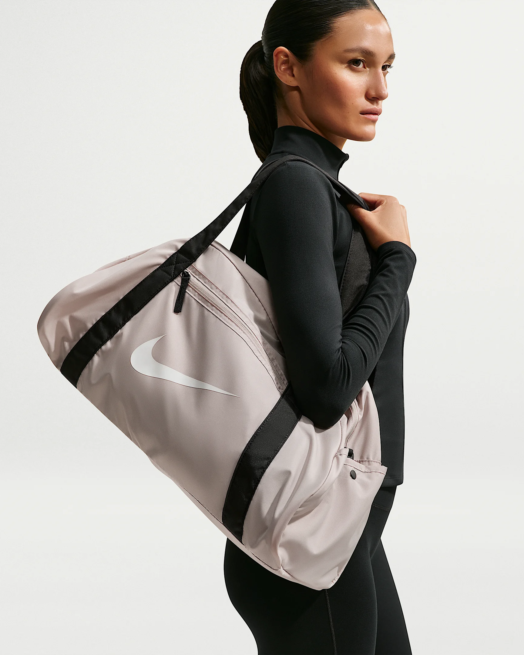 Nike Training Duffel Bag (24L) - 1