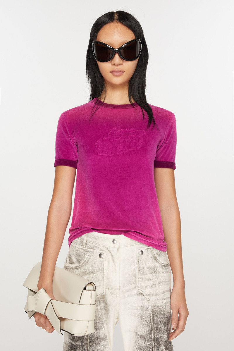 Acne Studios T-shirt logo - fitted fit - Magenta pink outlook