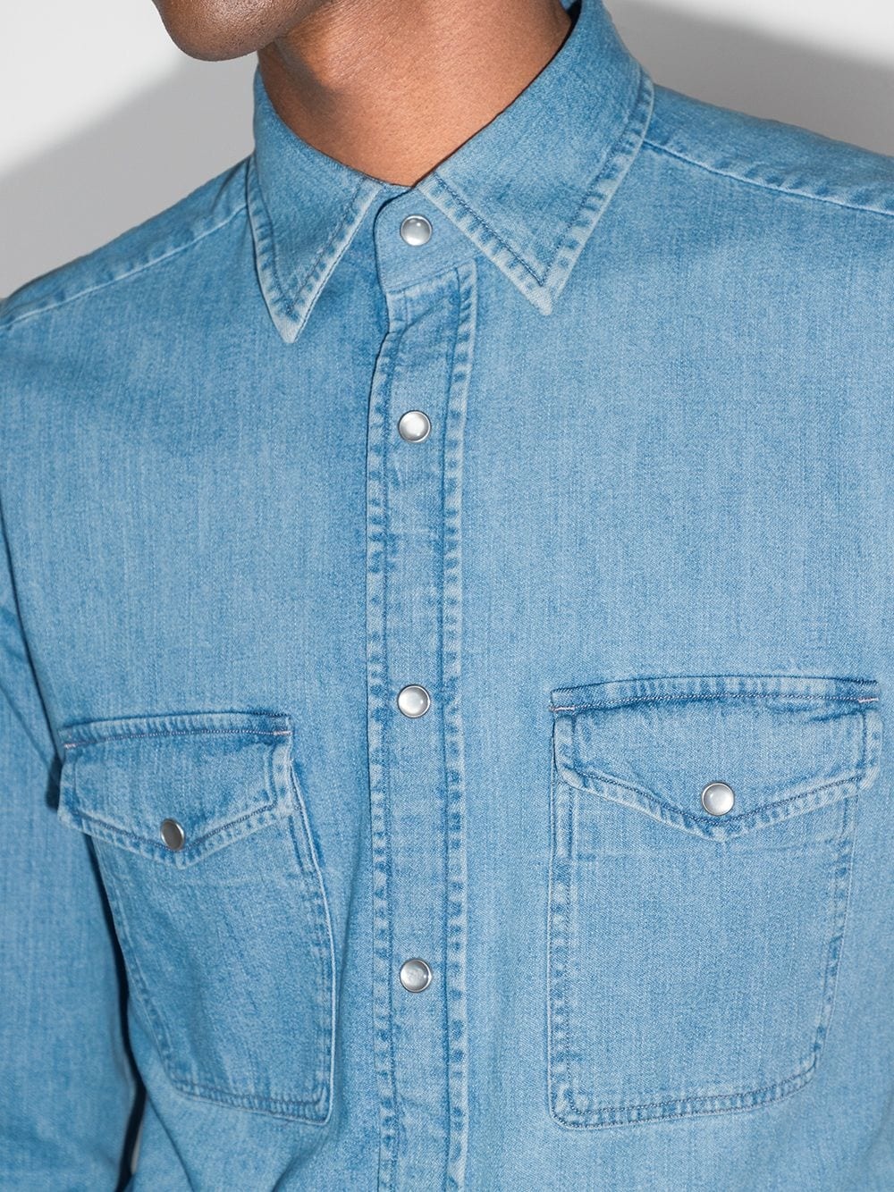 light-wash denim shirt - 4