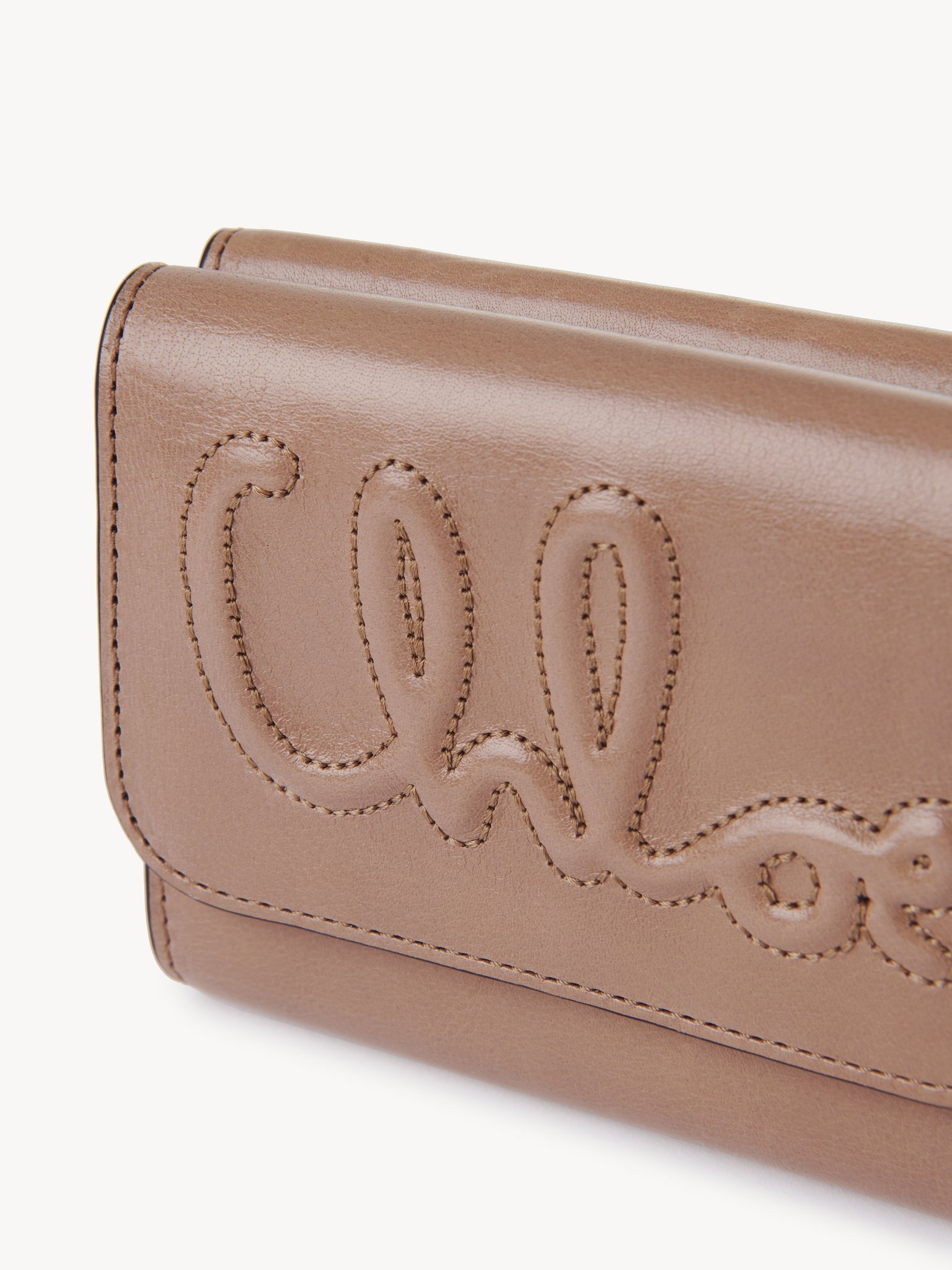 C CHLOÉ SMALL TRI-FOLD IN SHINY LEATHER - 5