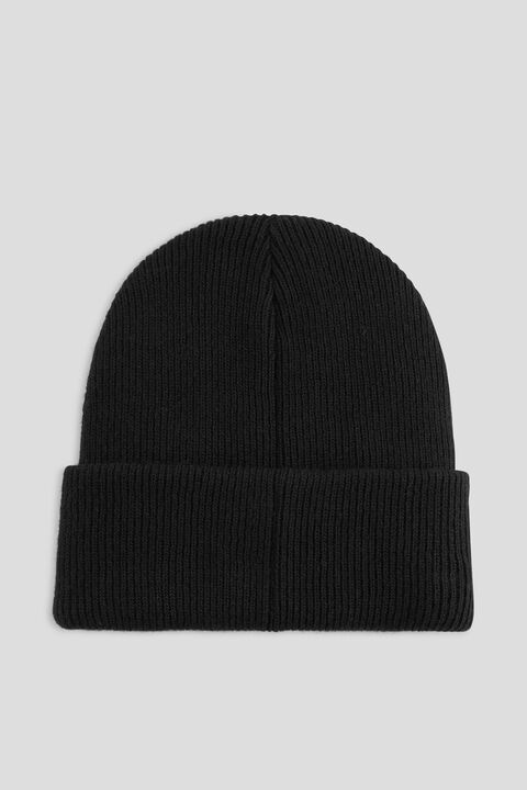 Gustav Beanie in Black - 3