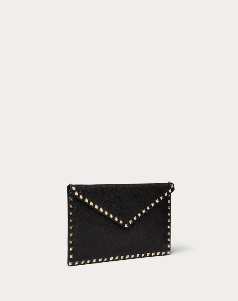 ROCKSTUD GRAINY CALFSKIN ENVELOPE POUCH 2