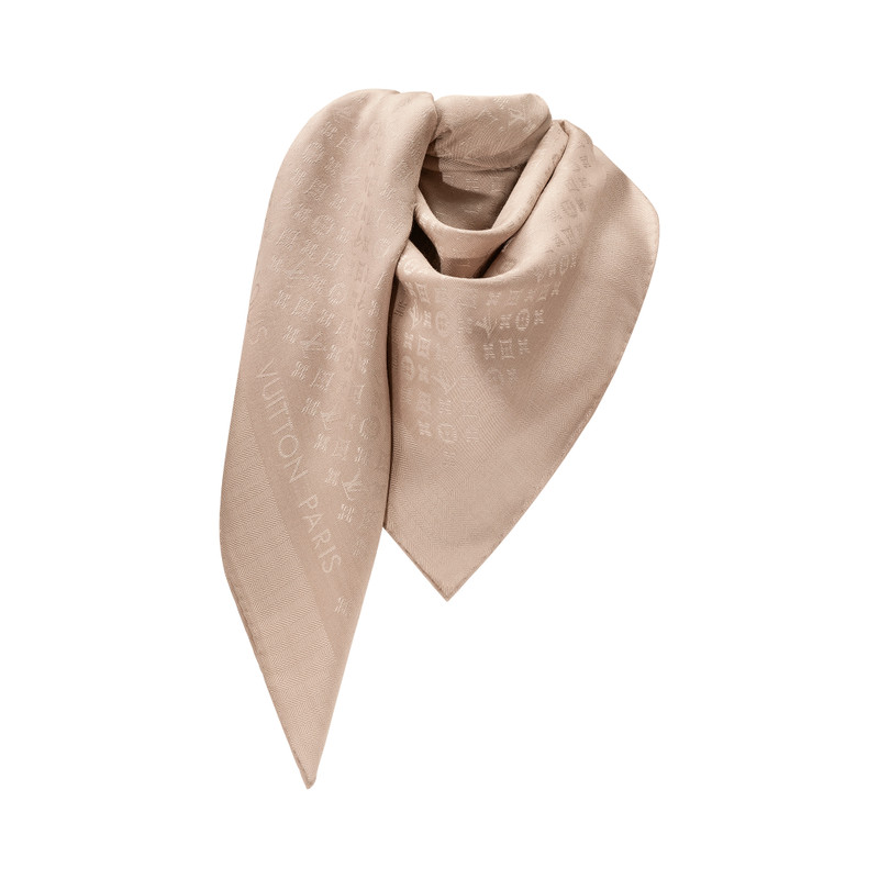 Louis Vuitton Evermore Shawl outlook