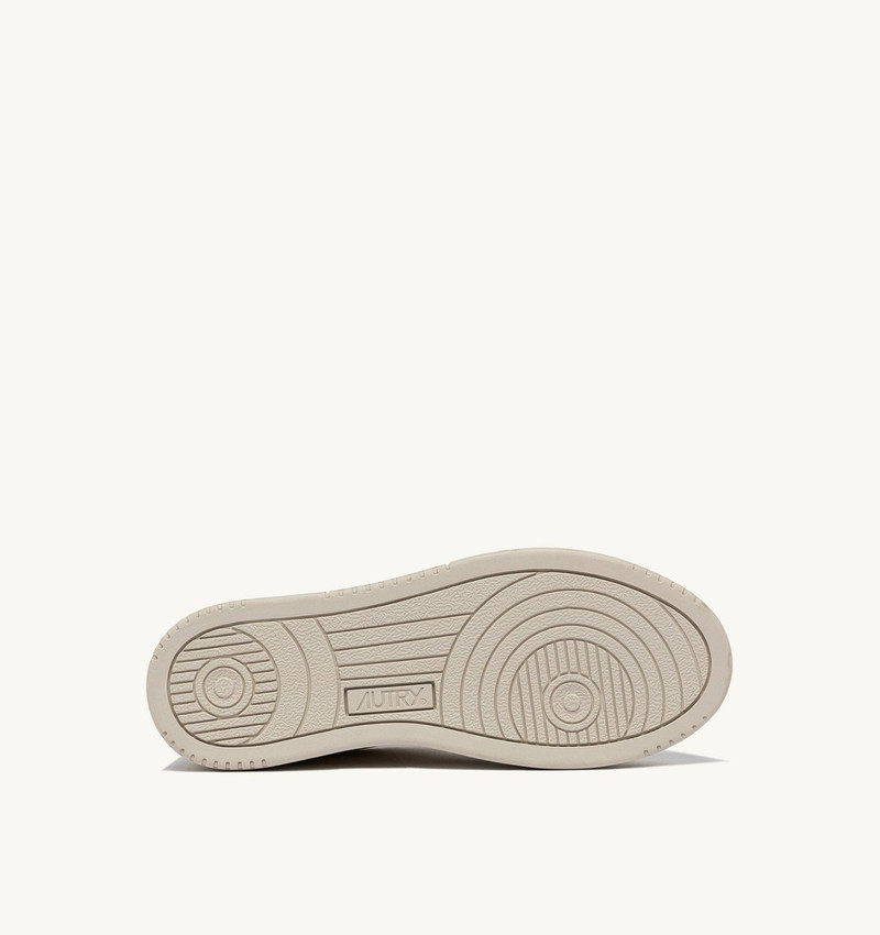 MEDALIST LOW SNEAKERS IN WHITE TEXTURED LEATHER WITH GREEN BLACK AND BEIGE DETAILS 4