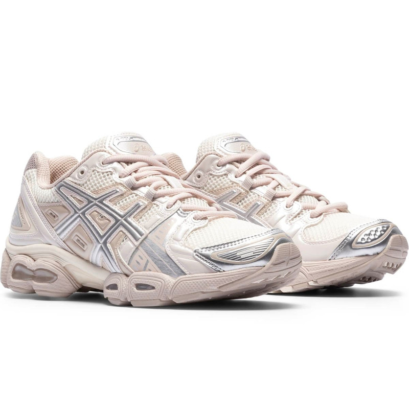 Asics WOMENS GEL-NIMBUS 9 outlook