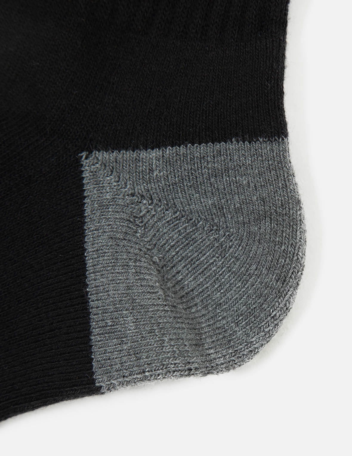 All-over Paisley and EVISUKURO Jacquard Socks - 3