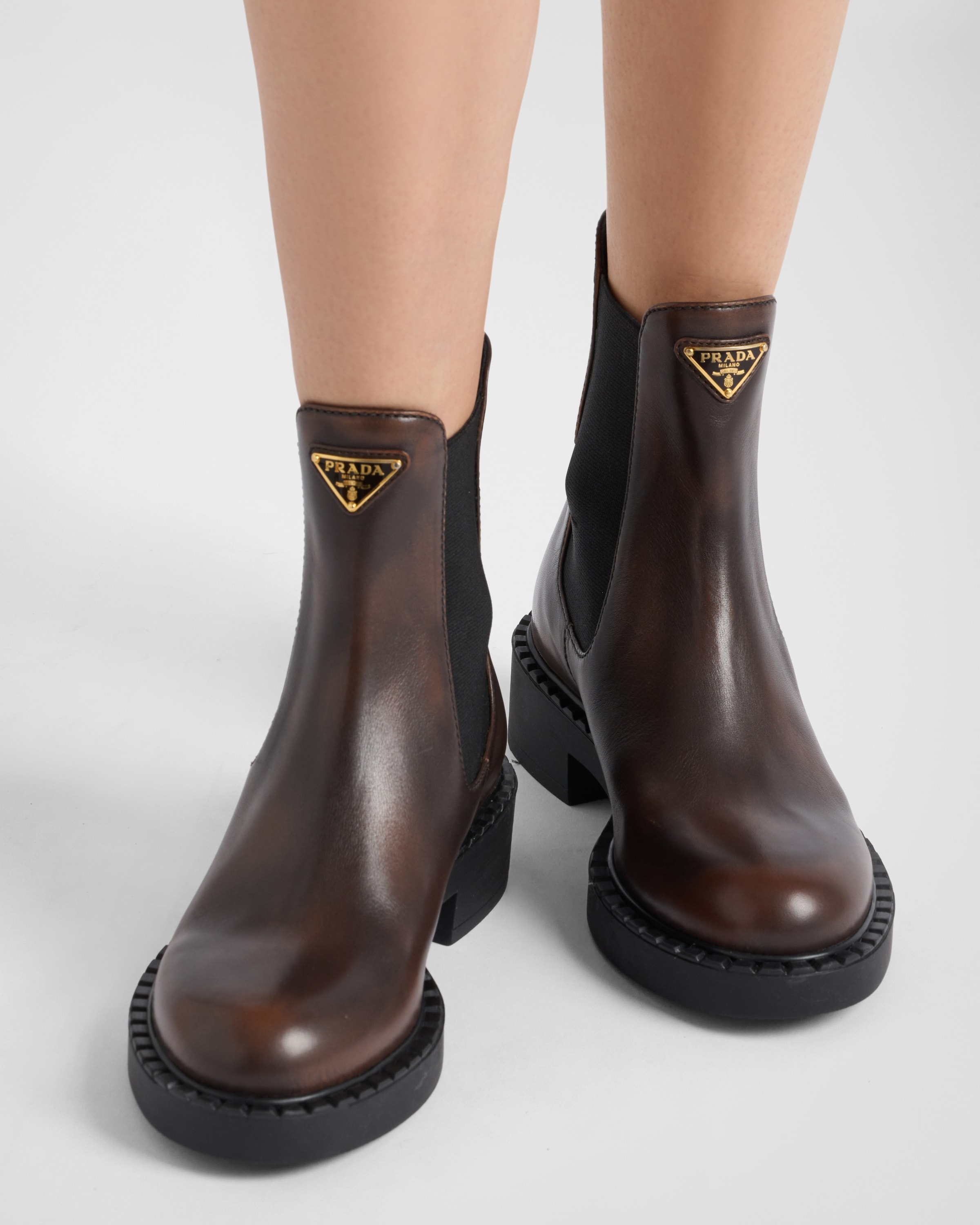 Leather Chelsea boots - 3