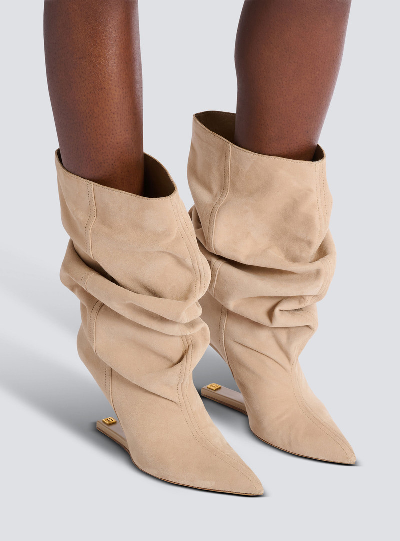 Balmain No Wedge suede ankle boots outlook