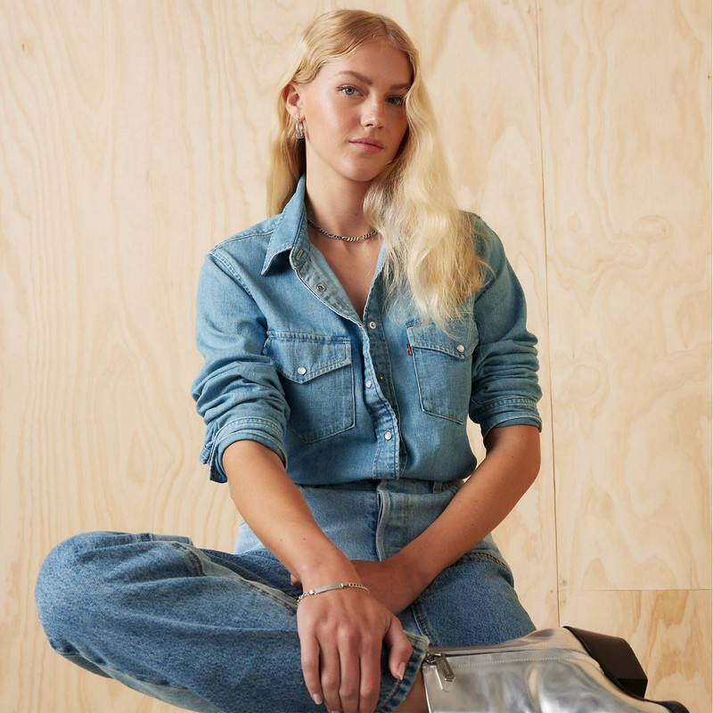 Levi's ICONIC WESTERN DENIM SHIRT outlook