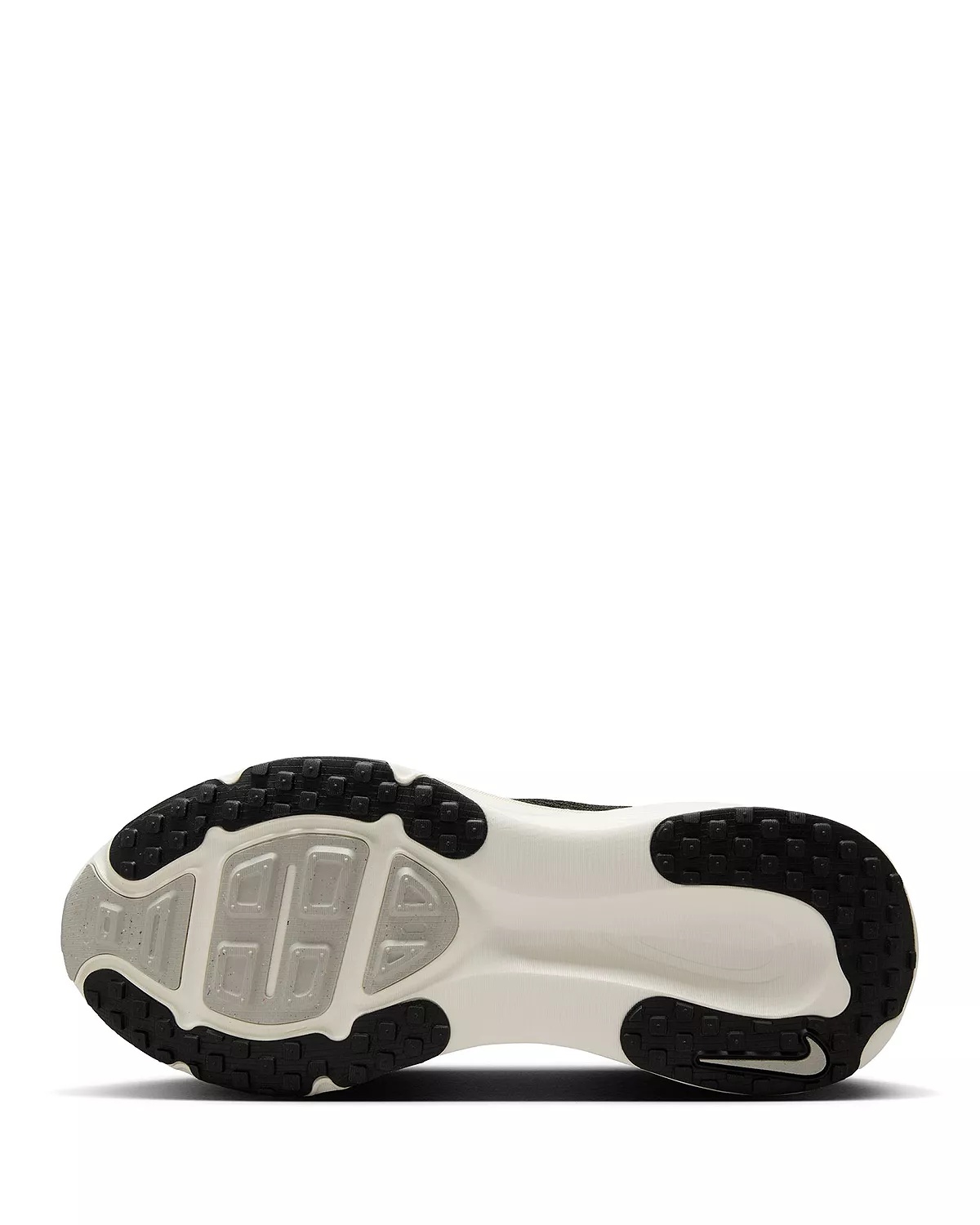 Women's Vomero 18 Sneakers - 10