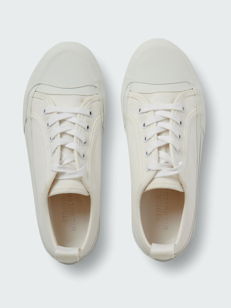 Byrd Canvas Shoe 4