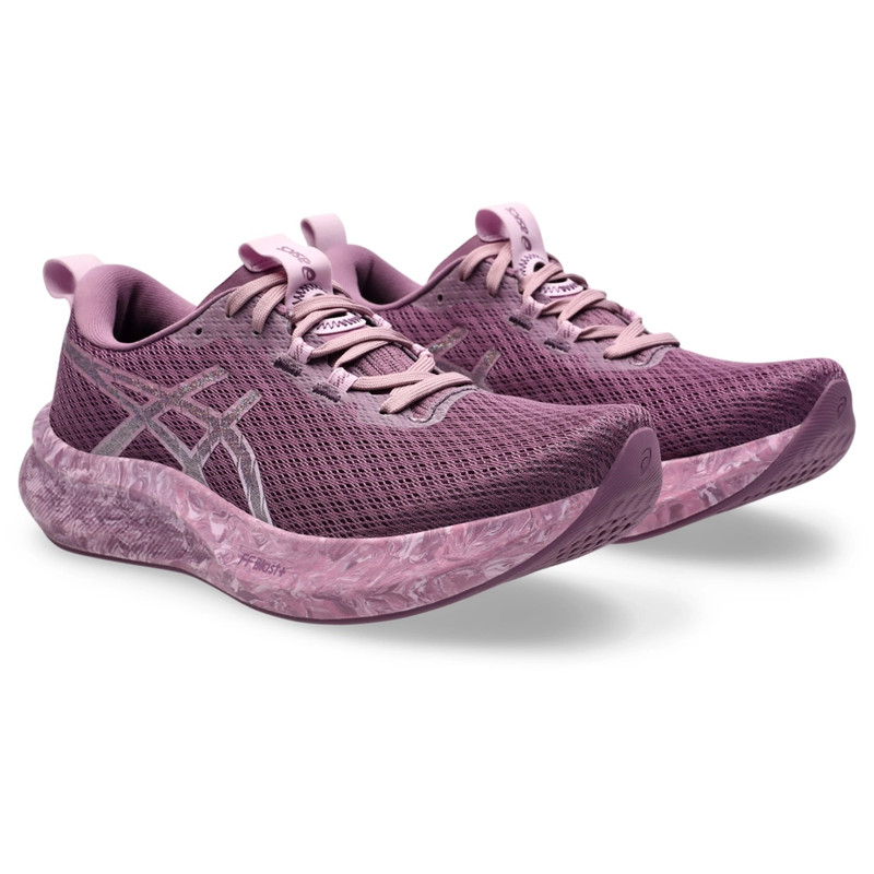 Asics NOOSA TRI 16 outlook