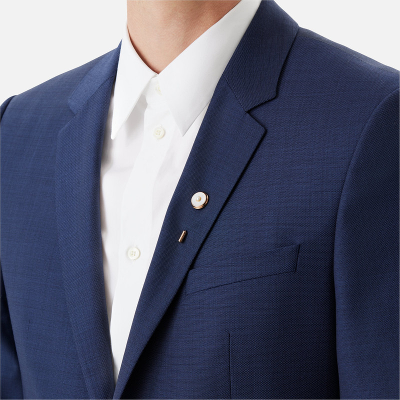 Montblanc Lapel Pin Homage to Victoria and Albert outlook