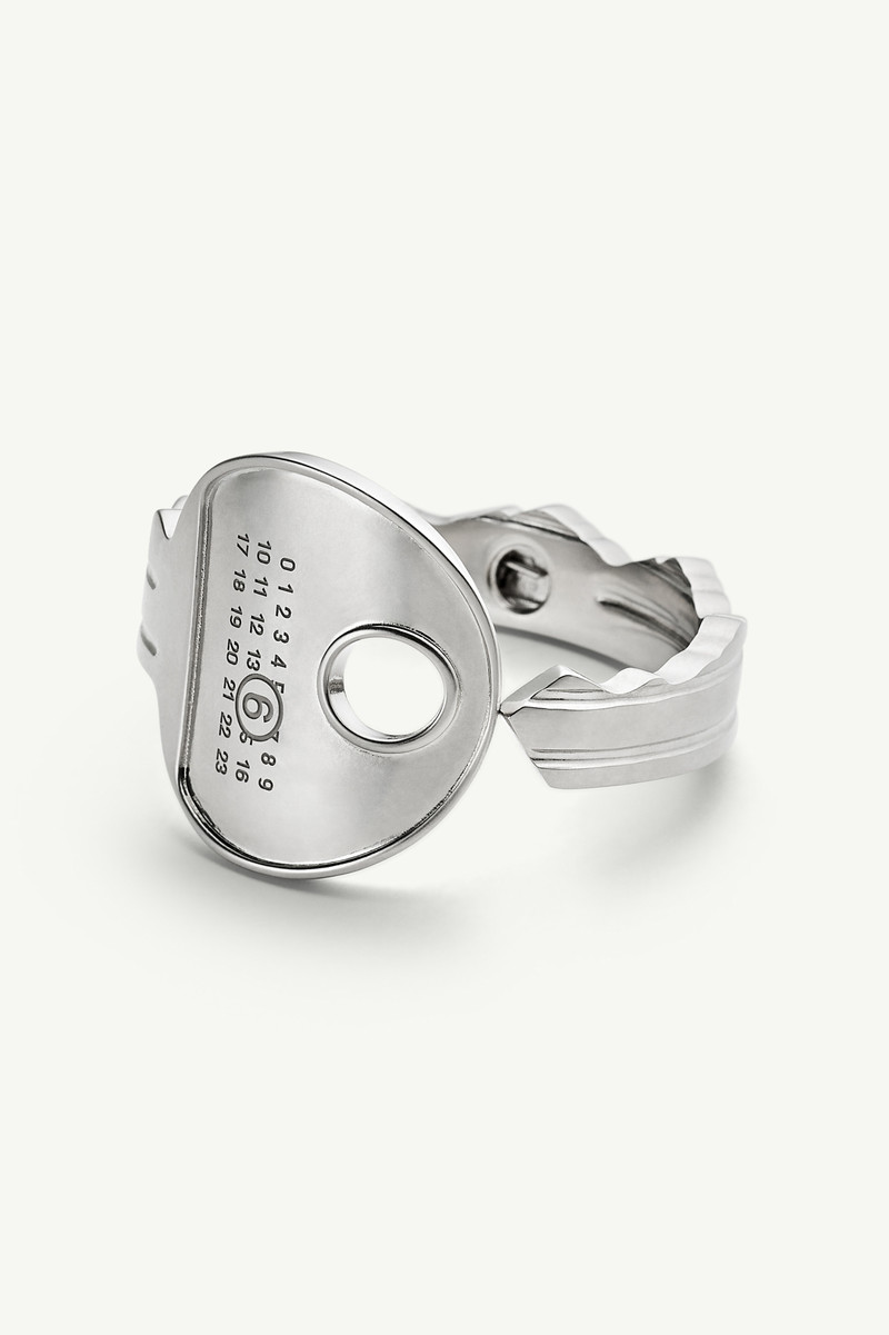 MM6 Maison Margiela Key cuff outlook
