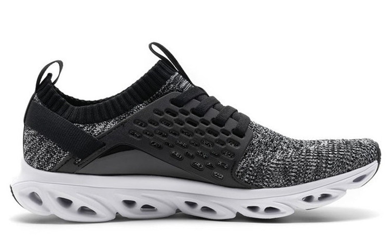 Li-Ning (WMNS) Li-Ning Arc Running Shoes 'Black White Grey' ARHN136-2 outlook