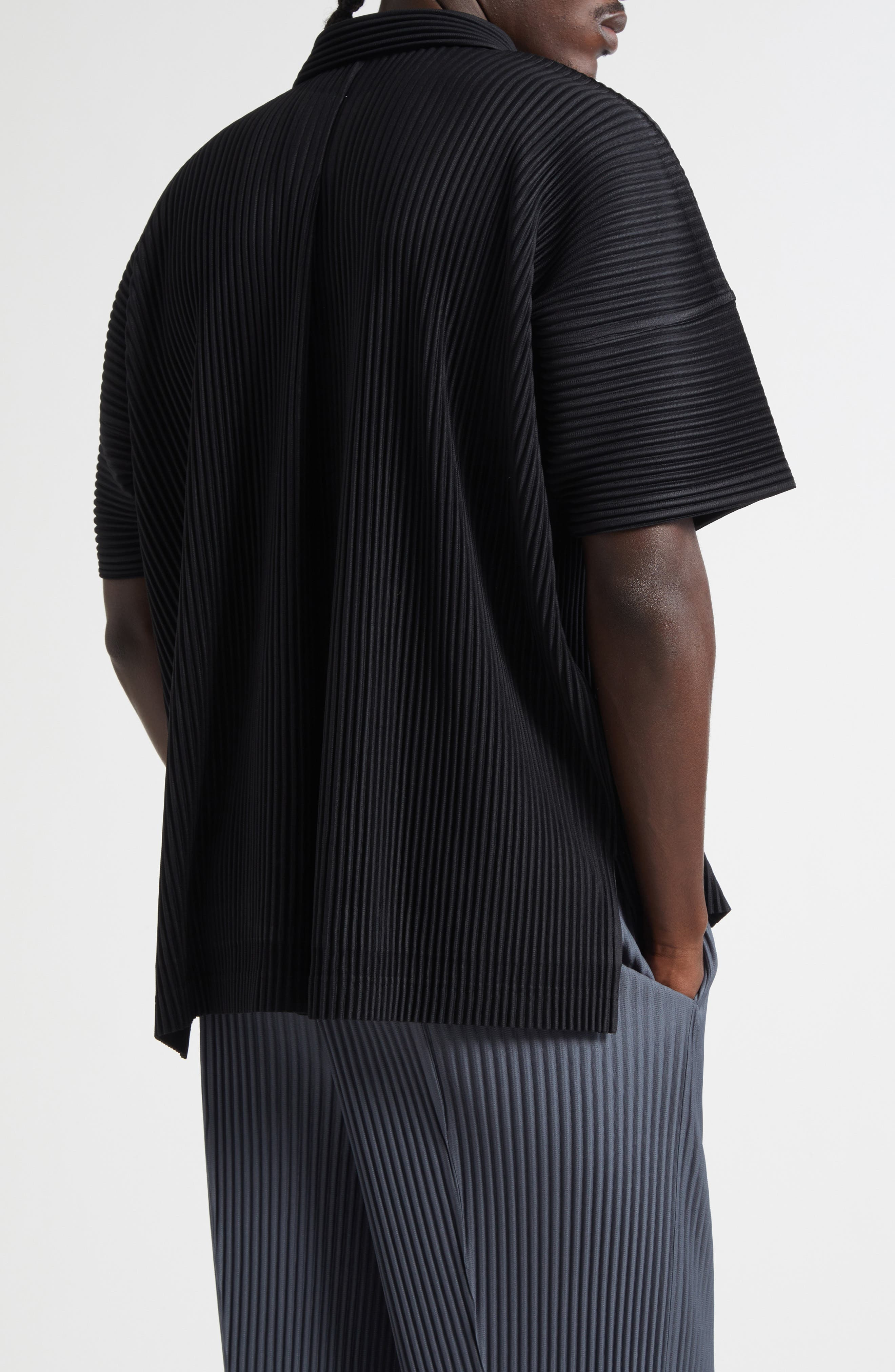 Homme Plissé Issey Miyake Monthly Colors July Pleated Short Sleeve Button-Up Shirt in Black at Nords - 3