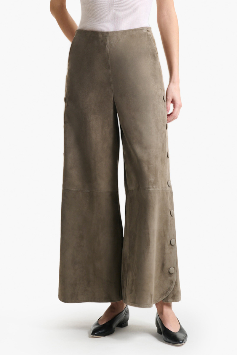 ALEK PANT 4