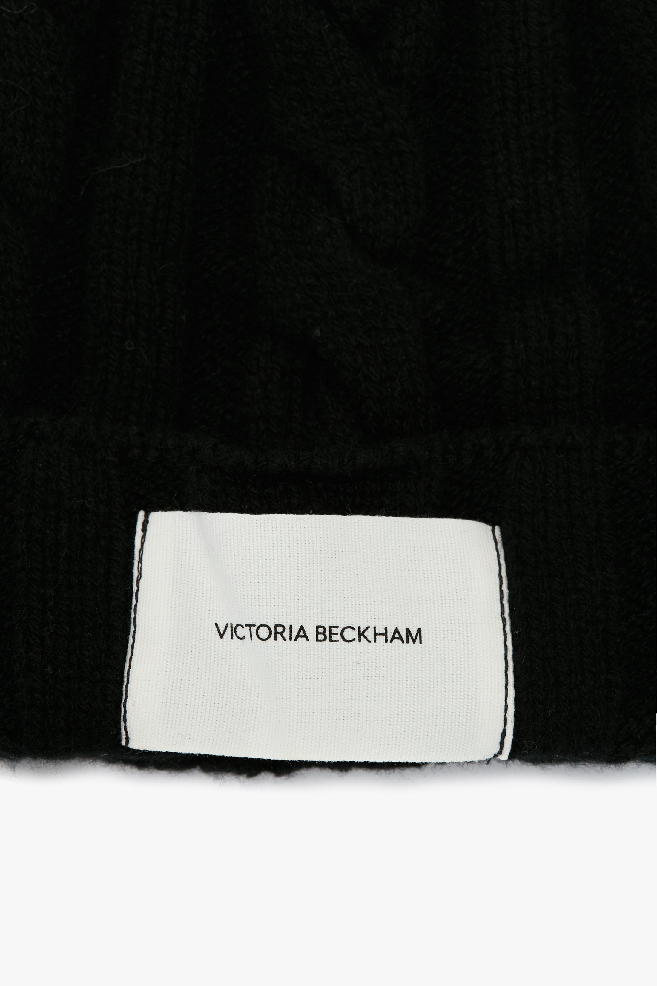 Beanie Hat In Black - 4