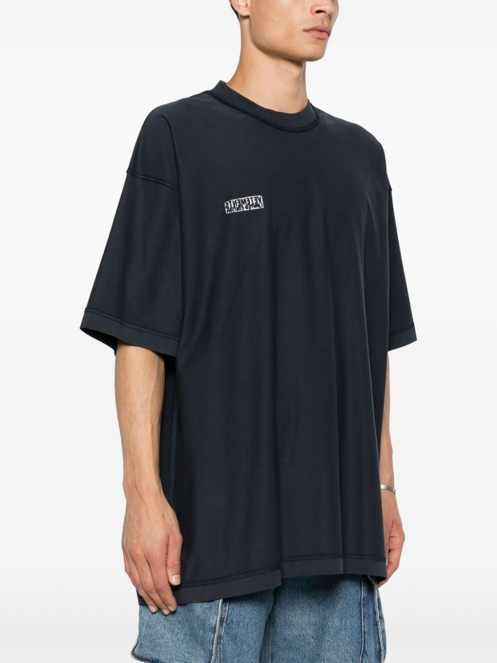 Inside-out T-shirt - 4