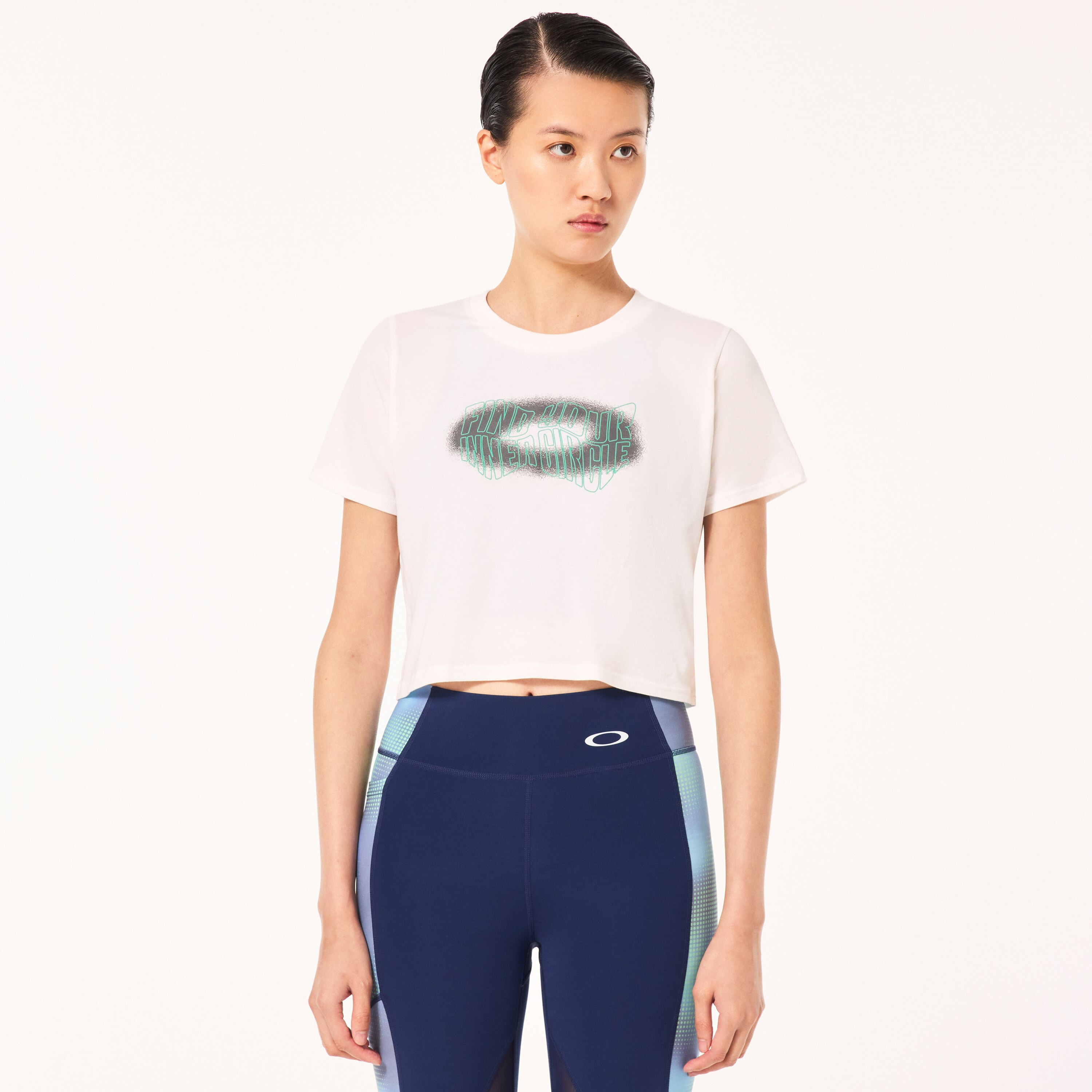 W Pursuit Crop Tee - 7