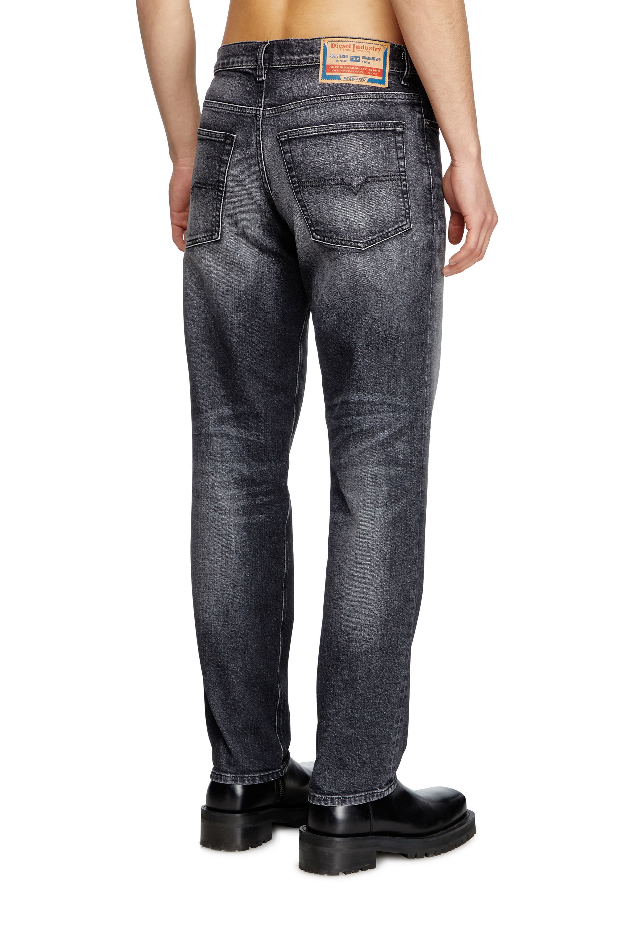 REGULAR JEANS 2023 D-FINITIVE 09L52 - 4