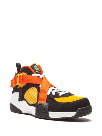 Nike Air Raid sneakers outlook