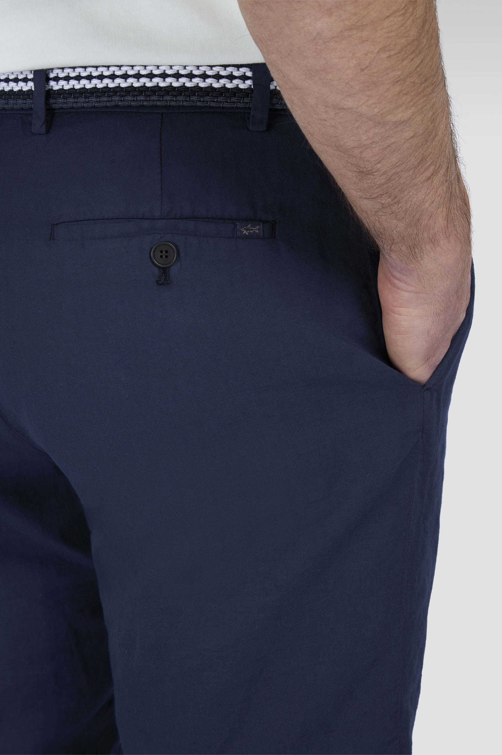 LINEN AND COTTON BERMUDA WITH PLEATS - 4