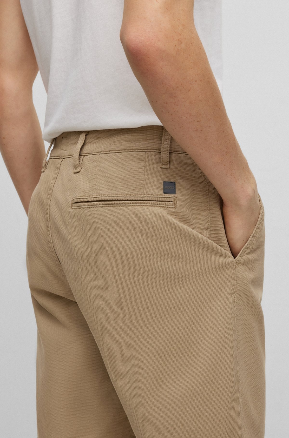 TAPERED-FIT SHORTS IN A COTTON BLEND - 5