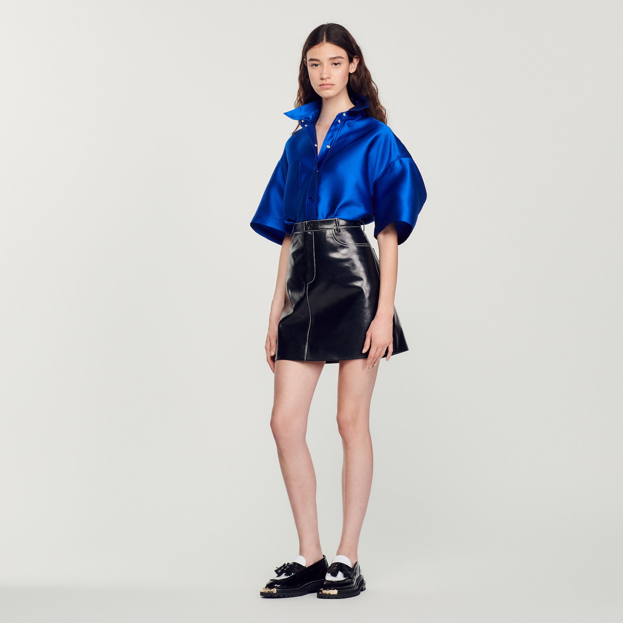 Short topstitched leather skirt - 2