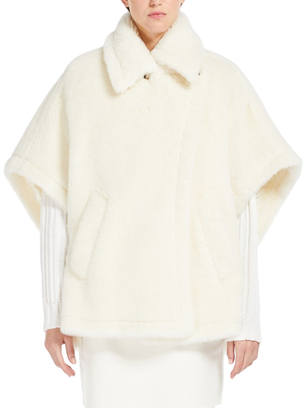 Alpaca And Wool Teddy Cape - 3