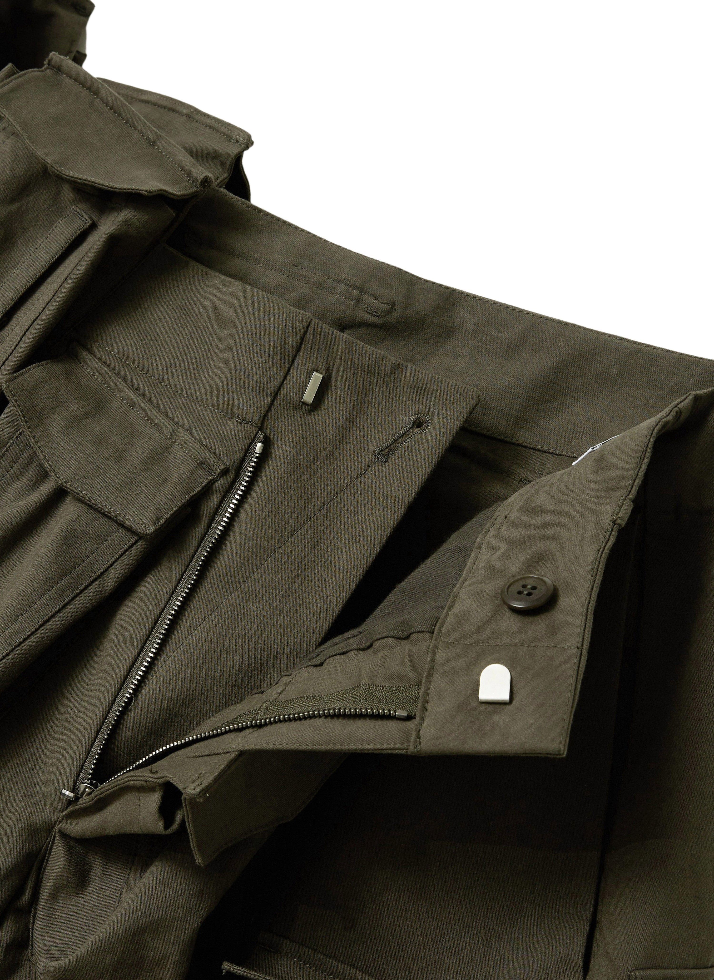 MAG PANTS
( - 5