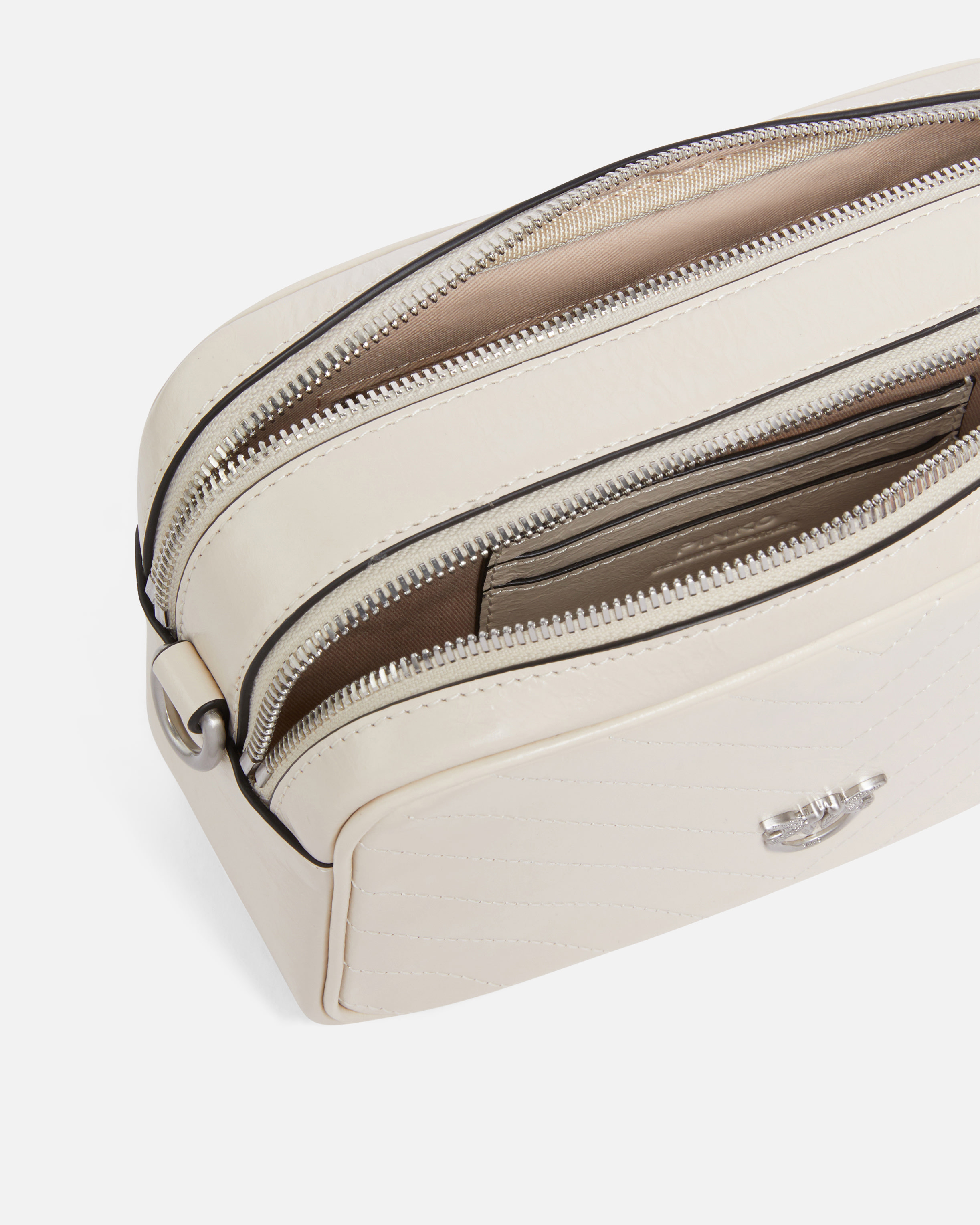 MEDIUM CHEVRON LEATHER CAMERA BAG WITH STRAP - 4