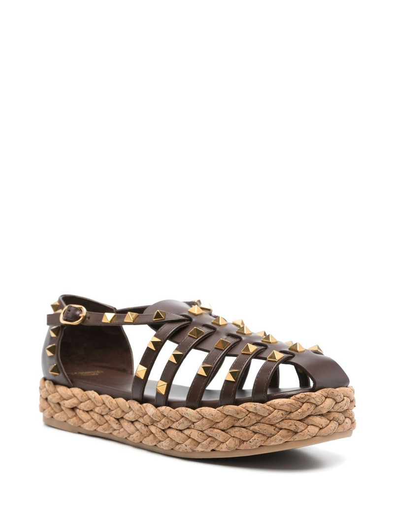 Valentino Rockstud sandals outlook