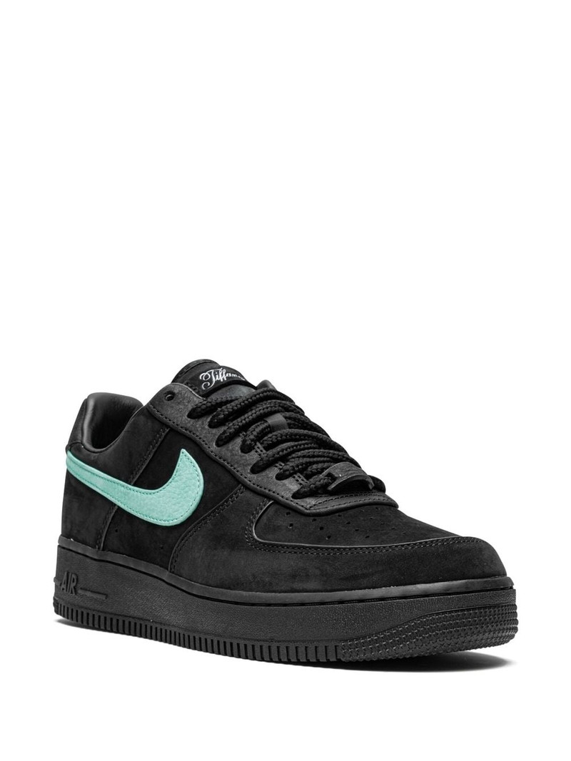 Nike x Tiffany and Co. Air Force 1 Low sneakers outlook