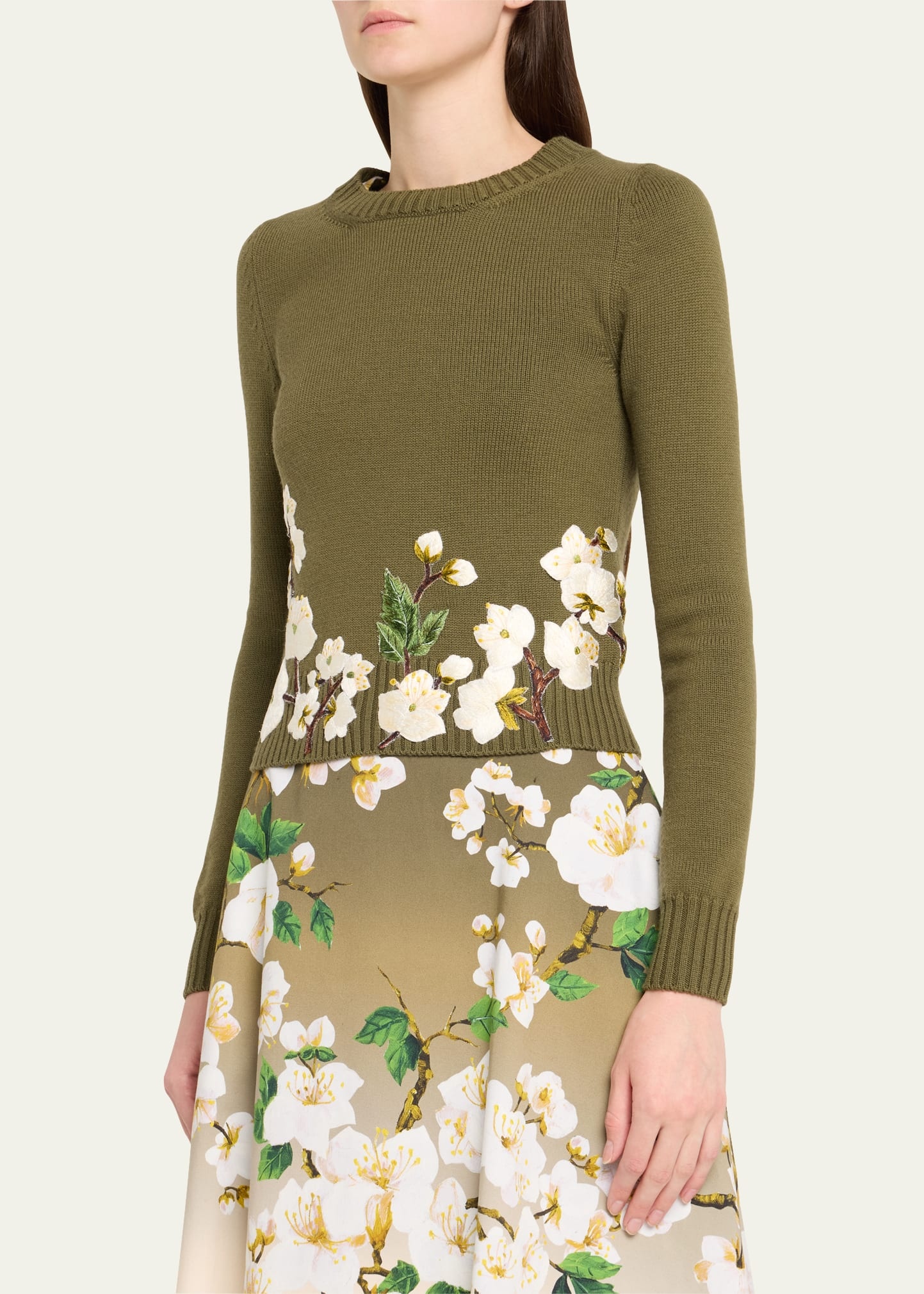 Cherry Blossom Embroidered Wool Pullover - 4