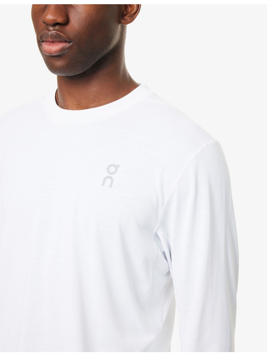 Train Long-T Graphic-Print Stretch-Woven Top - 5