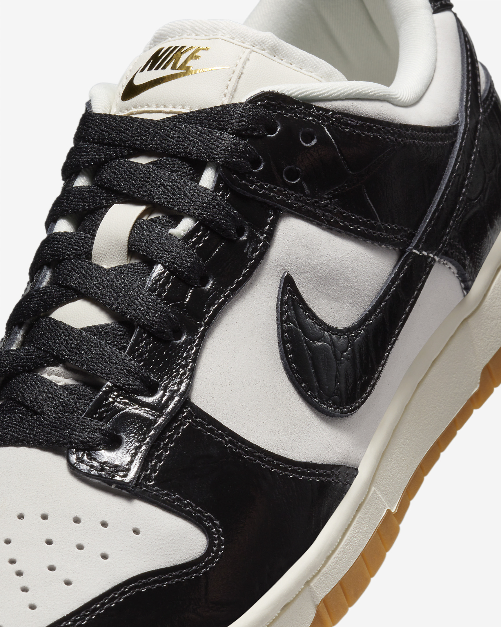 Nike Dunk Low LX Women's Shoes - 7