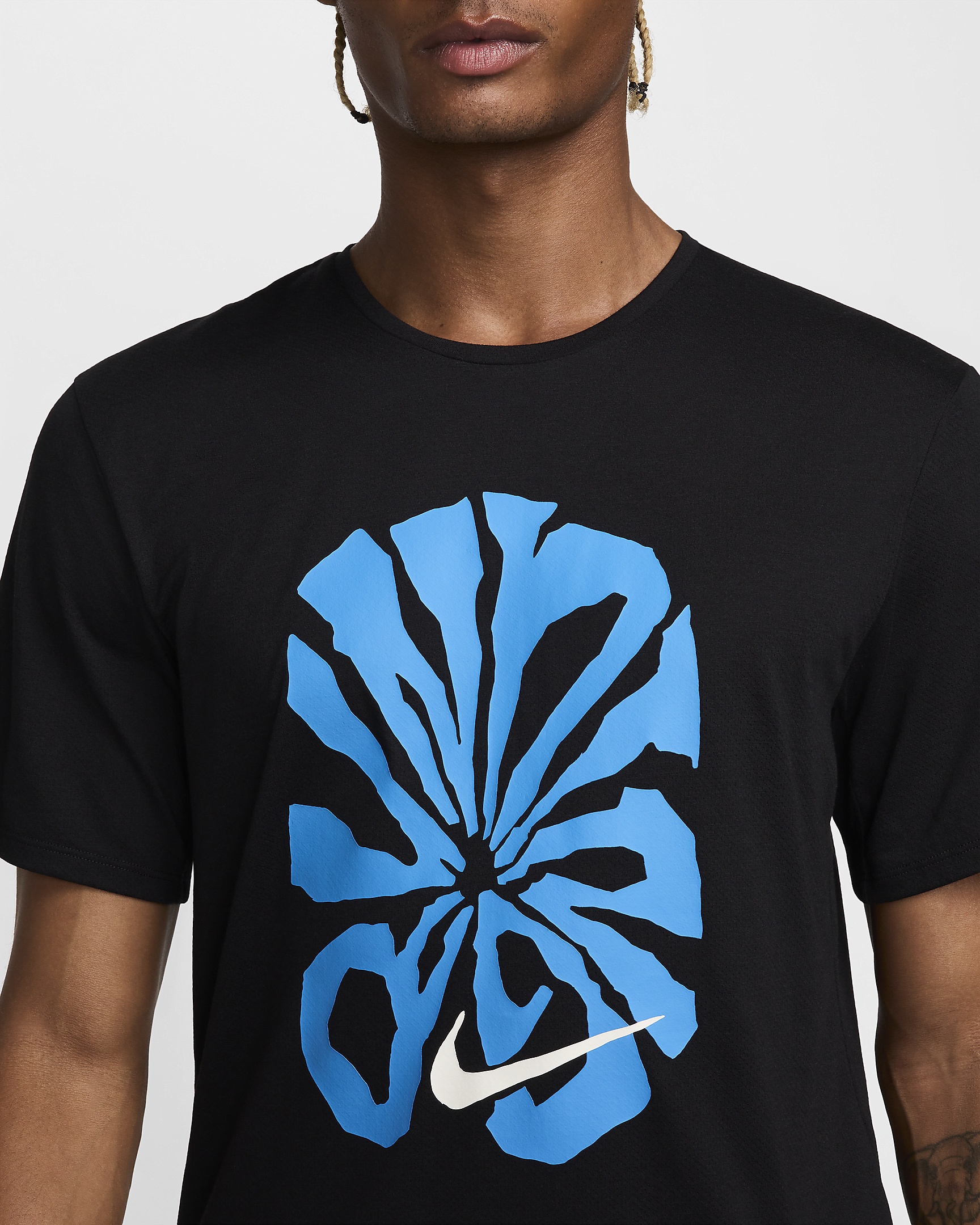 Nike Rise 365 Run Energy Men's Dri-FIT Short-Sleeve Running Top - 4