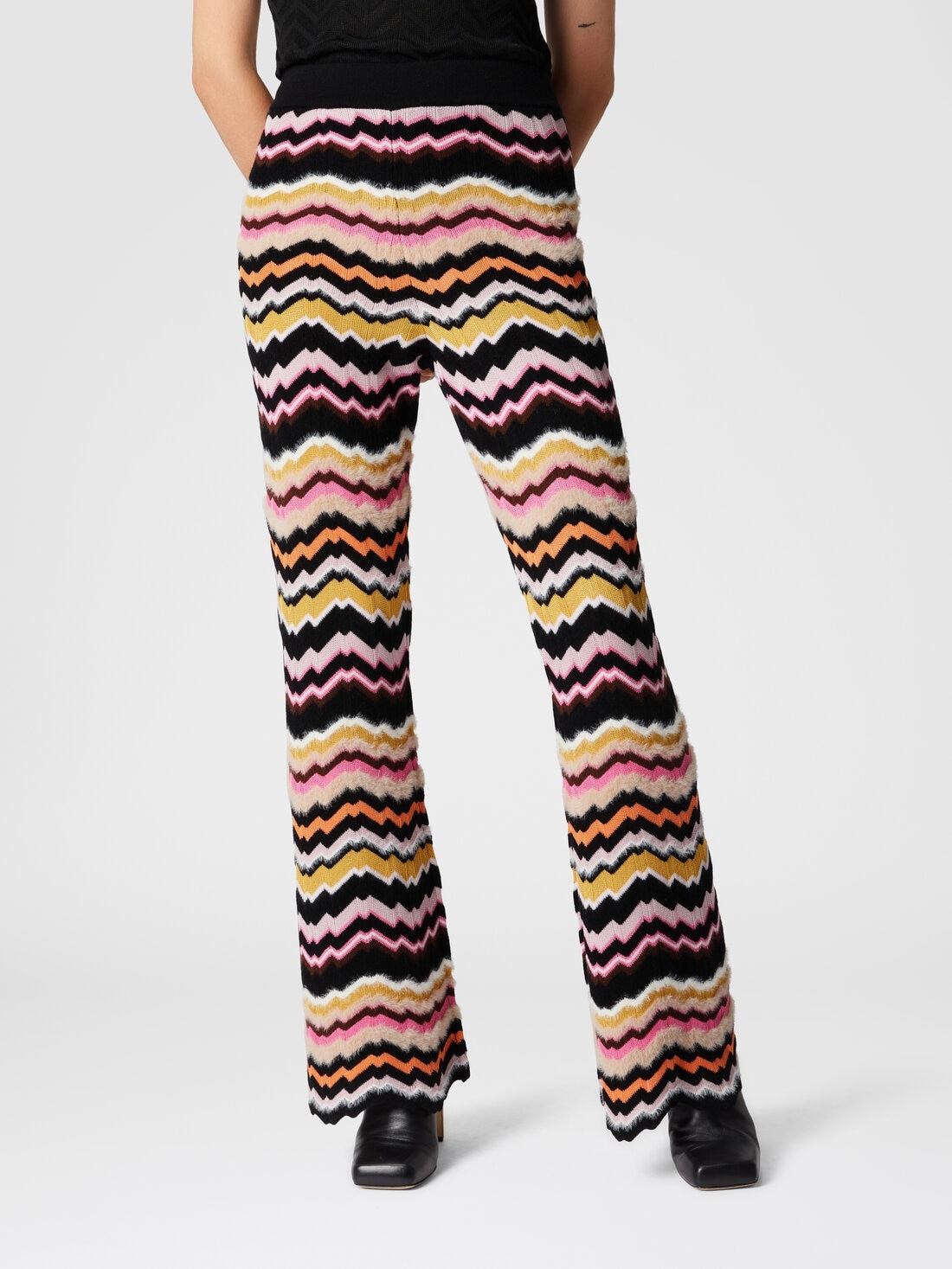 Trousers with Greek zig zag motif in viscose and wool - 4