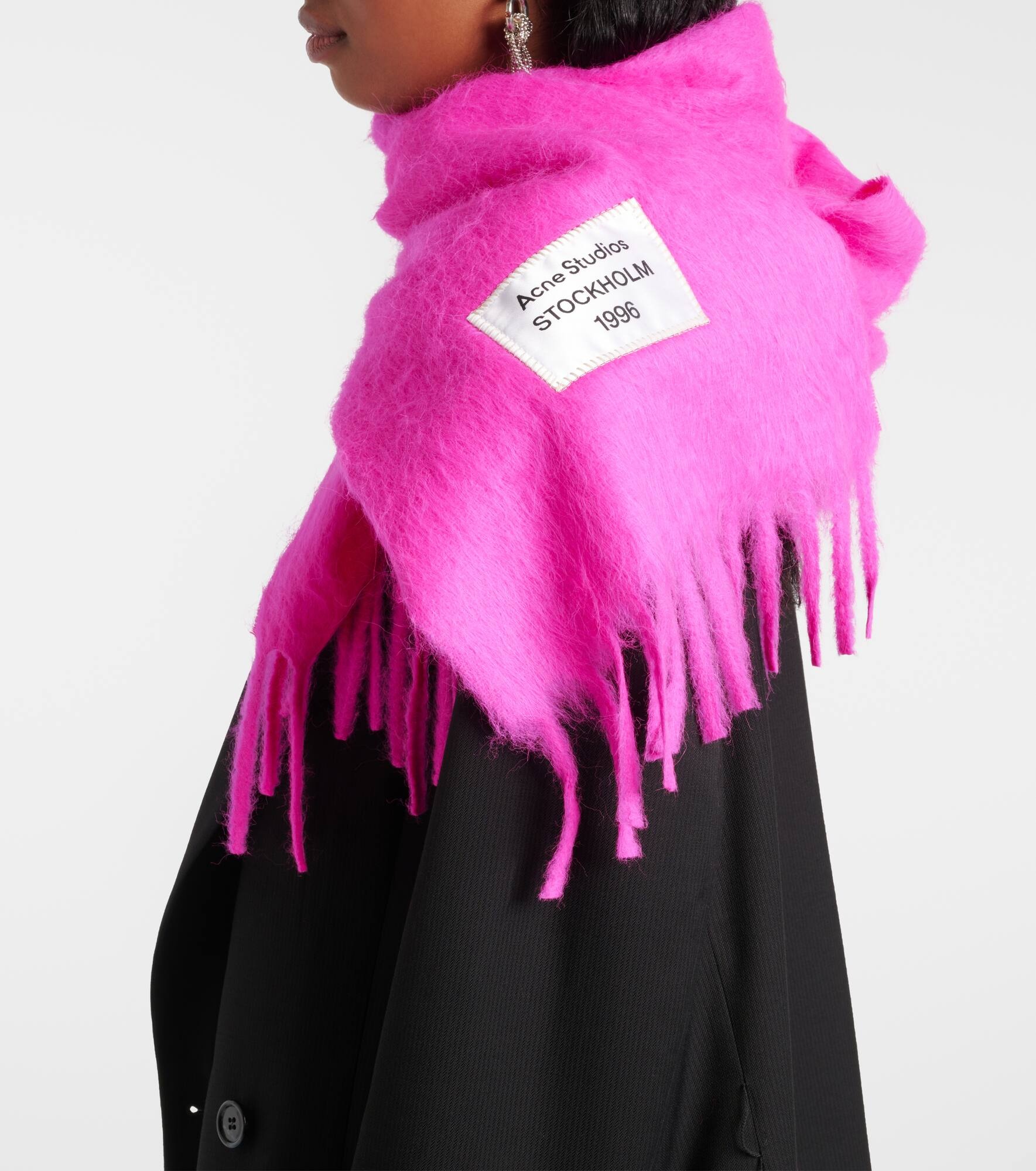 Logo wool-blend scarf - 3