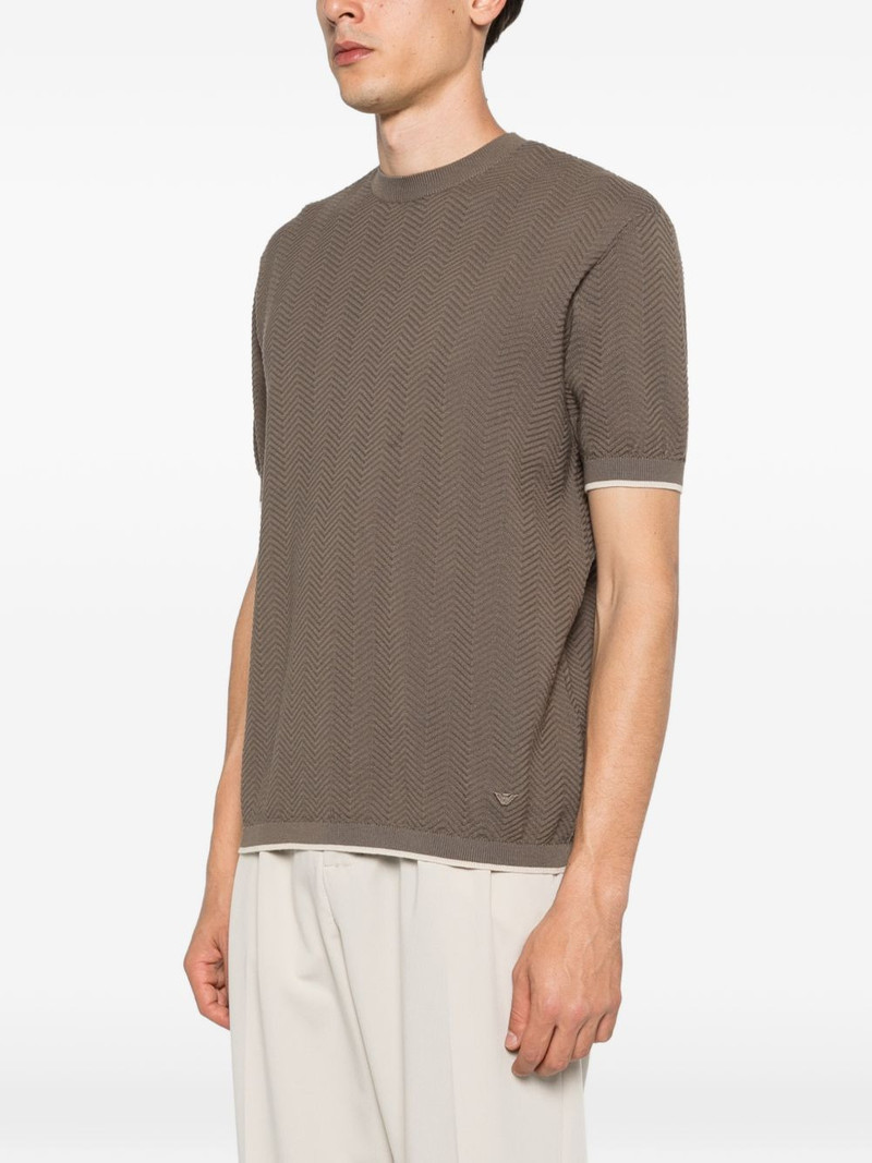 short-sleeve t-shirt 3