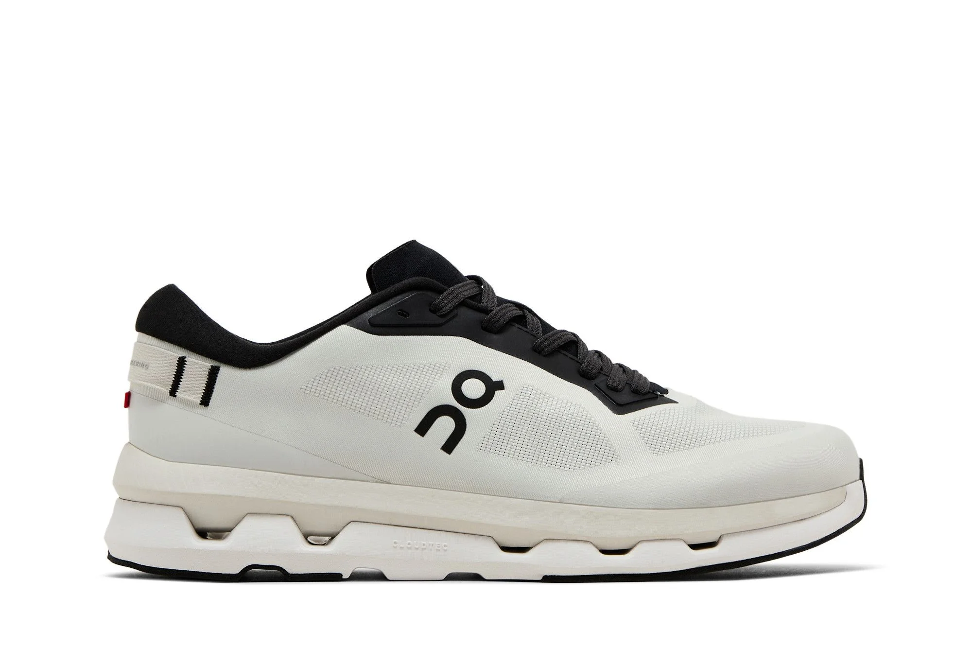 Cloudzone 'Ice Black' - 1