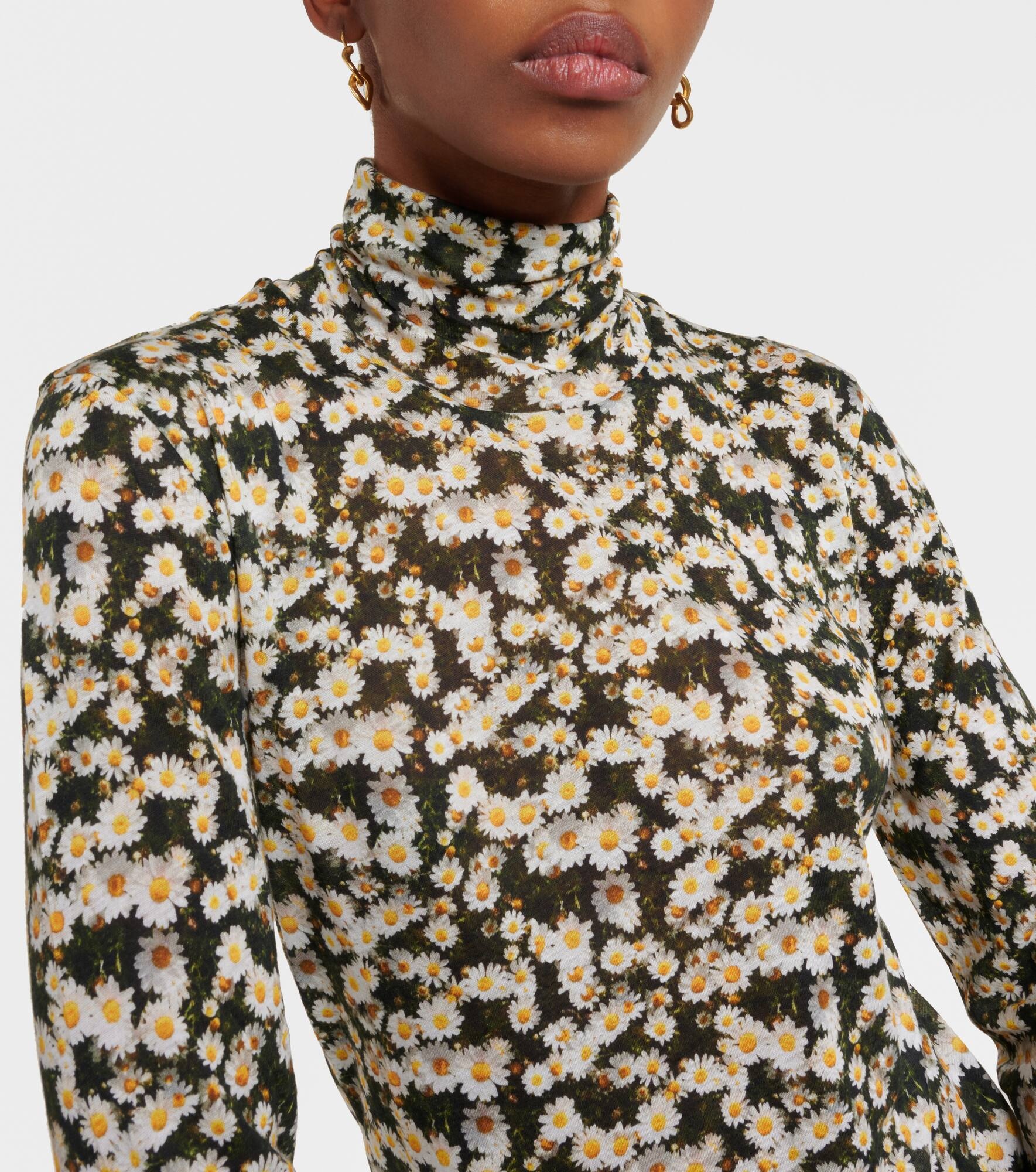 Dreamy Meadows floral turtleneck top - 4