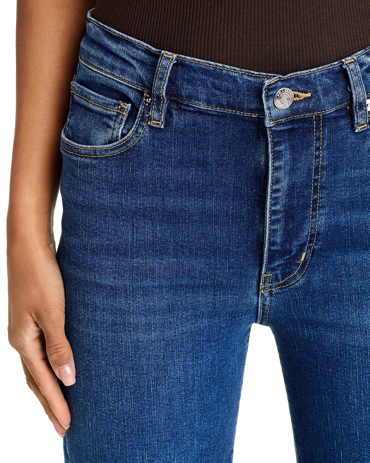 Le Sleek Straight Leg Jeans in Femma - 6