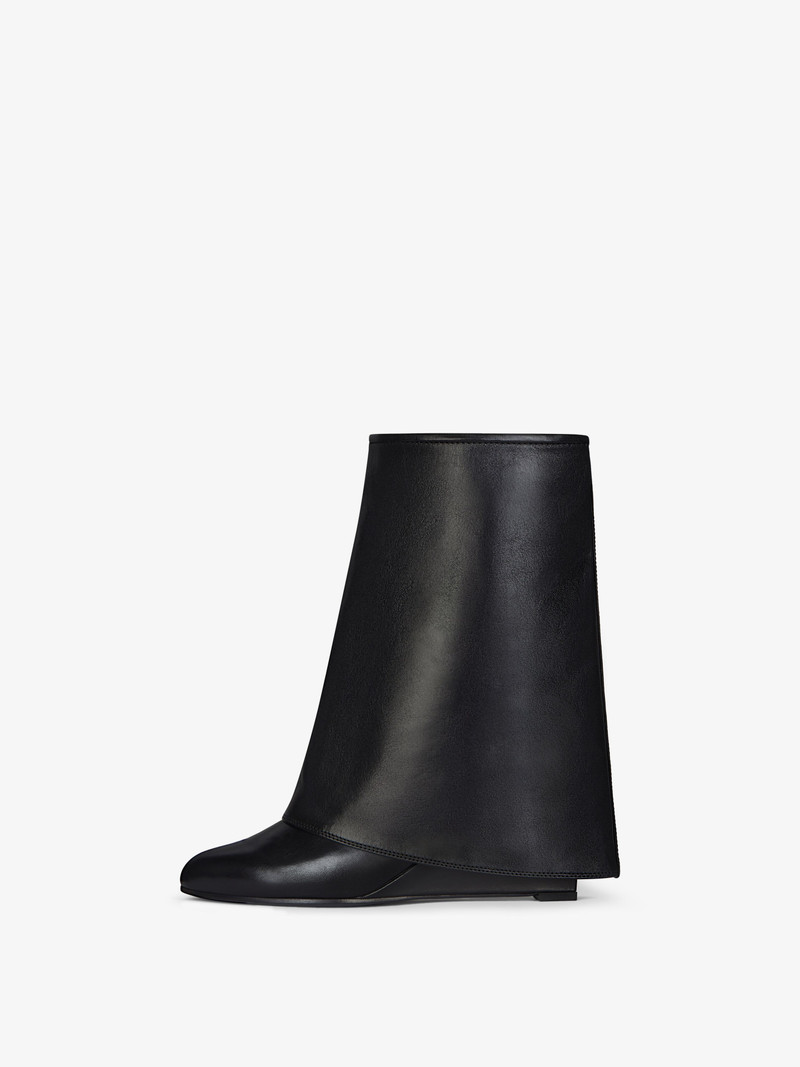 Givenchy SHARK LOCK BUCKLES ANKLE BOOTS IN LEATHER outlook